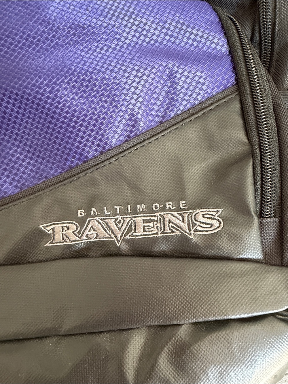 Baltimore Ravens backpack - Picture 3 of 11